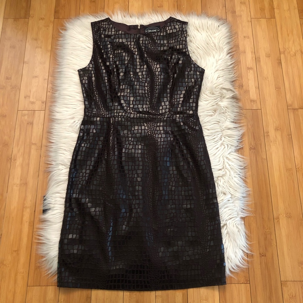 Selene Sport Snake Skin Textured Brown Faux Leather Sheath Dress, size M